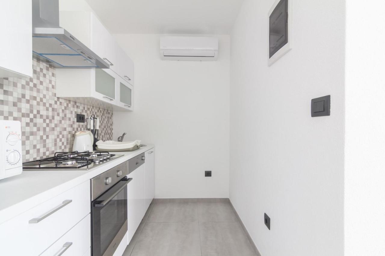 New Family 2 Bedroom Apartment Vodnjan Exterior photo